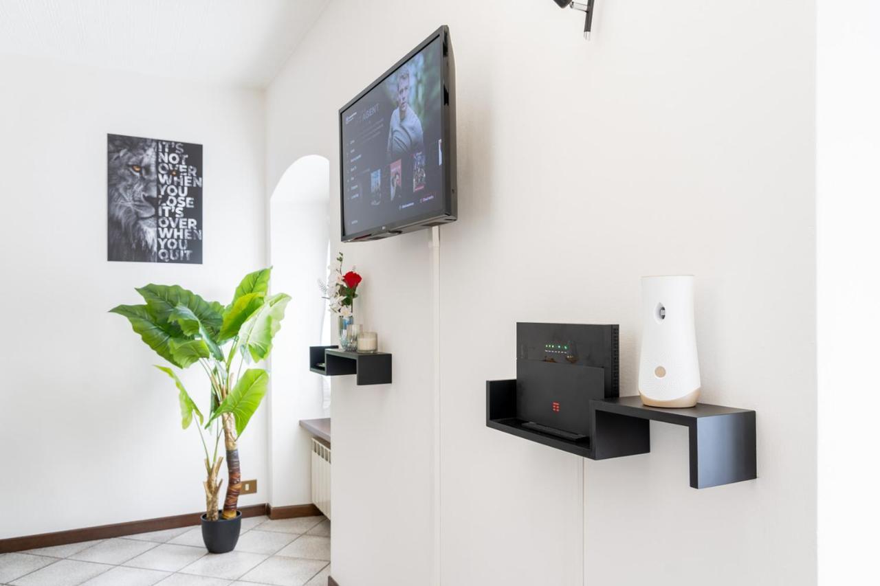 Centro Storico - Leonardo House Apartment Bergamo Bagian luar foto