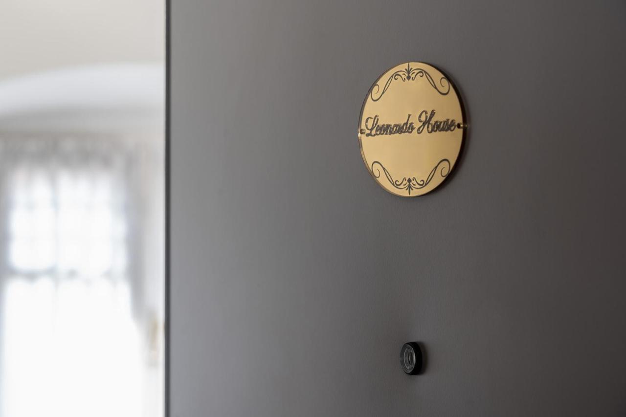 Centro Storico - Leonardo House Apartment Bergamo Bagian luar foto